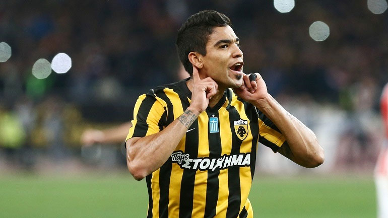 ΑΕΚ: Θλάση α΄ βαθμού ο Βάργκας