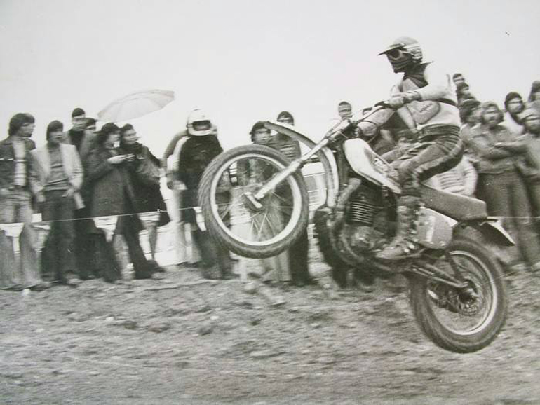 Τεράστια μορφή των αγώνων μοτοσικλέτας ο Ανέστης Μερεμετσάκης...