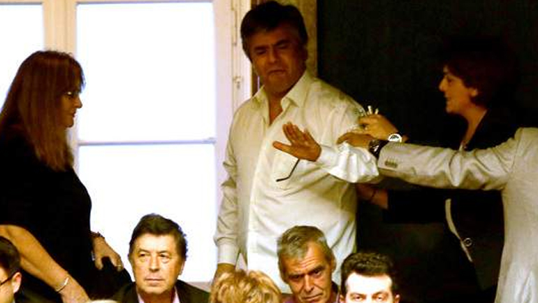 Ποιος είναι ο άνδρας που διέκοψε την ομιλία του Τσίπρα;