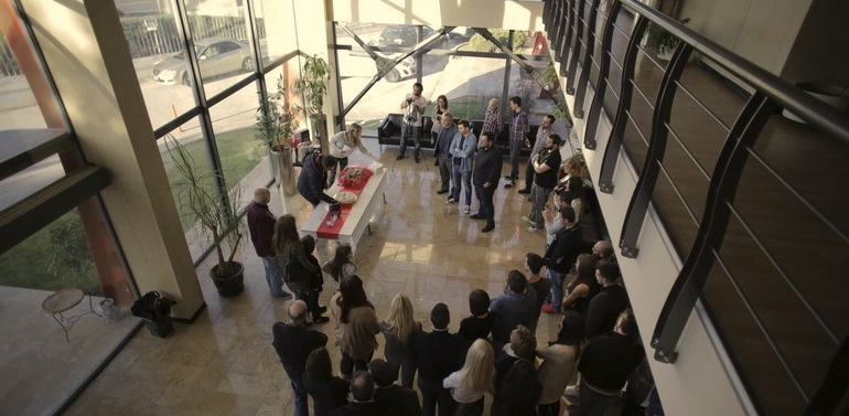 Στις εγκαταστάσεις του zougla.gr