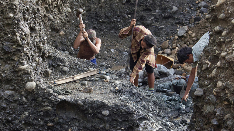 Μιανμάρ: Τραγωδία σε ορυχείο με 12 νεκρούς