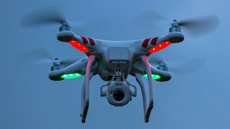 Σε δημόσια διαβούλευση ο κανονισμός πτήσεων drone