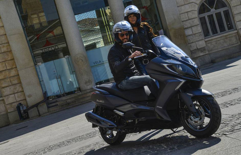 To Kymco Downtown 350i