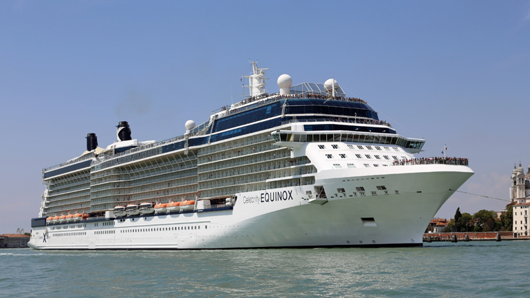 Τρία κρουαζιερόπλοια αγκυροβόλησαν στη Σούδα