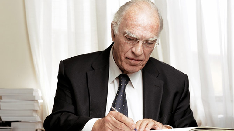 Εκλογές το φθινόπωρο «βλέπει» ο Βασίλης Λεβέντης