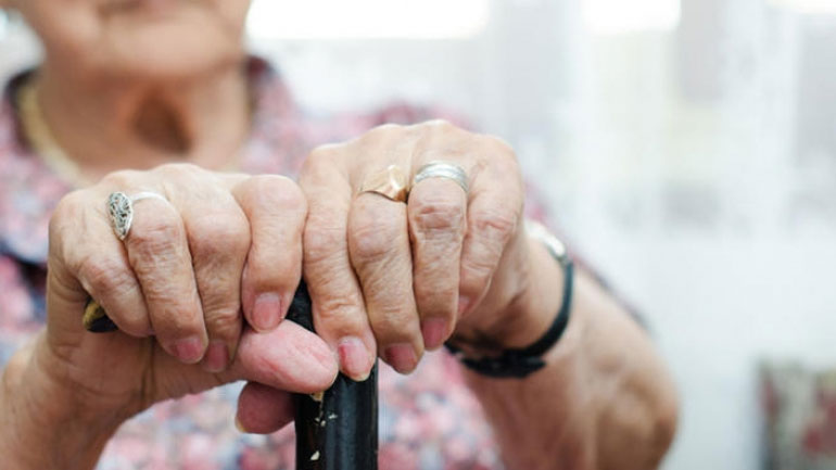 «Μαϊμού» εφοριακοί εξαπάτησαν ηλικιωμένη στη Ναύπακτο