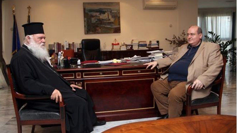 Σύμφωνο συνεργασίας Υπουργείου Παιδείας-Αρχιεπισκοπής Αθηνών για την ενίσχυση φτωχών μαθητών