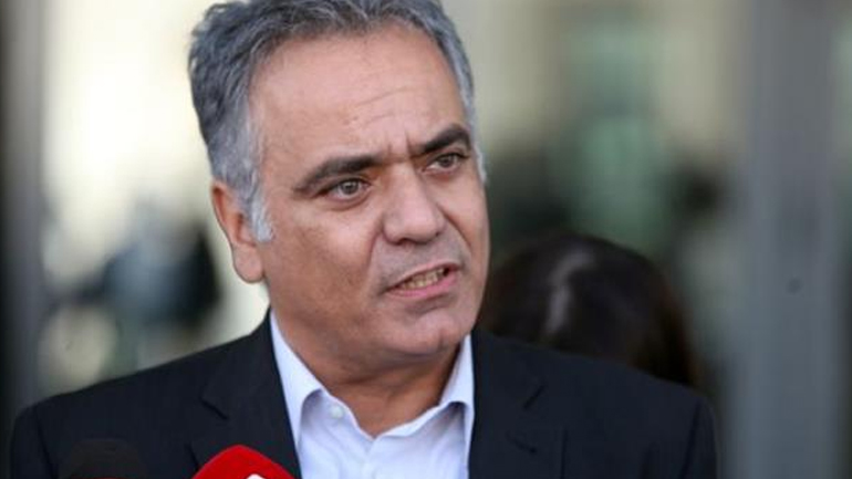 Διαβεβαιώσεις Σκουρλέτη για τη διασφάλιση του δημόσιου χαρακτήρα της ΔΕΗ