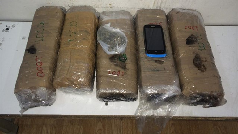 Πετρούπολη: Σύλληψη 48χρονου για κατοχή και διακίνηση ναρκωτικών