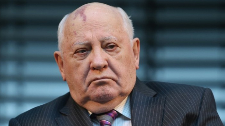 Η Ουκρανία απαγορεύει την είσοδο στον Γκορμπατσόφ