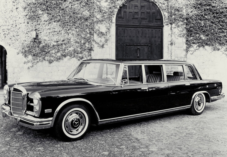 Η έκδοση Pullman κυκλοφόρησε για πρώτη φορά το 1964...