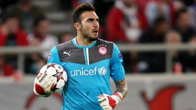 Στη λίστα της Βαλένθια ο Ρομπέρτο