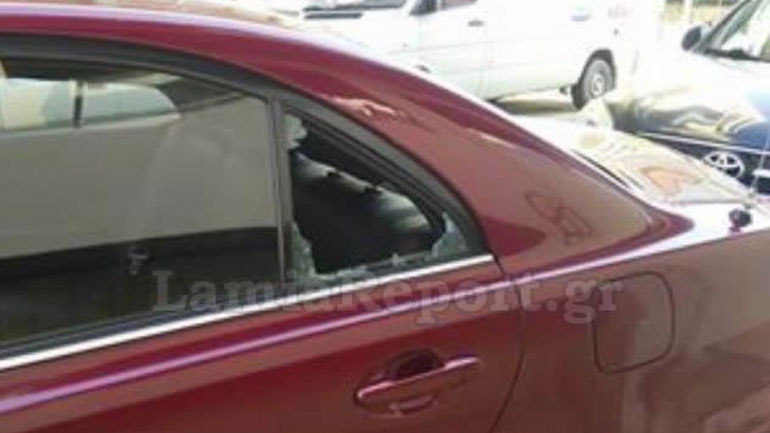 Λαμία: Χειροπέδες στα αδέλφια που «άνοιγαν» αυτοκίνητα