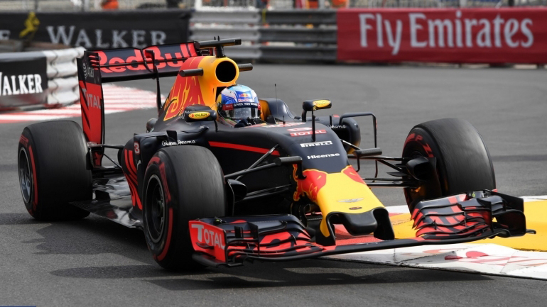 Formula 1: Ιπτάμενη… Red Bull στο Μονακό