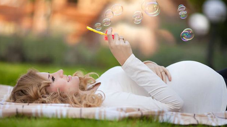 Λίγα κιλά στην εγκυμοσύνη πολλά κιλά στο παιδί