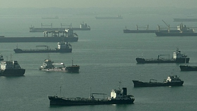 Συνωστισμός τάνκερ στη Σιγκαπούρη