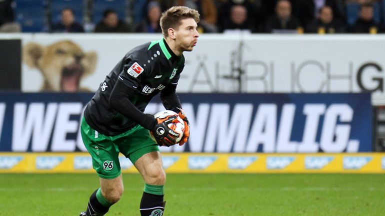 Η πρώτη μεταγραφή της Λέστερ