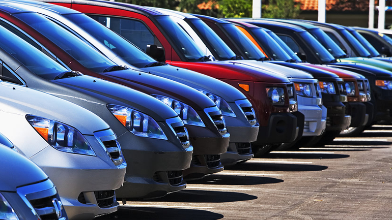 Τα πάνω-κάτω στις τιμές των Ι.Χ. Τα πάνω-κάτω στις τιμές των Ι.Χ.