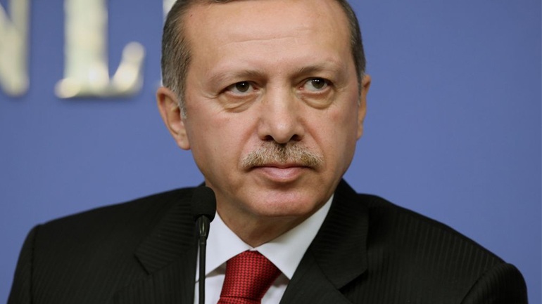 Ερντογάν: Καταδικάζει τη βία κατά των διαδηλωτών στη Γαλλία