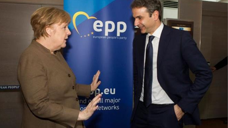 Σε καλό κλίμα η συνάντηση Μητσοτάκη-Μέρκελ