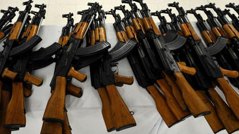 Καλάσνικοφ για τους Ρώσους θα κατασκευάζει η ΕΒΟ στο Αίγιο