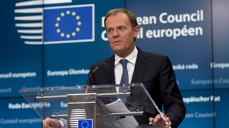 Τουσκ: Καταφέρεται κατά των ουτοπικών «ψευδαισθήσεων» μιας ενωμένης Ευρώπης