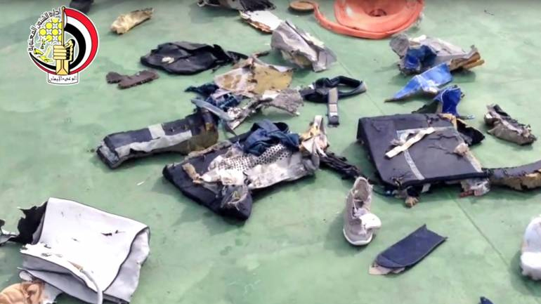 EgyptAir: Γαλλικό σκάφος εντόπισε σήμα που πιθανόν προέρχεται από το μαύρο κουτί του χαμένου αεροσκάφους