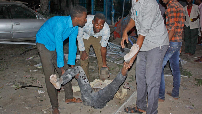 Τουλάχιστον τρεις νεκροί από τη βομβιστική επίθεση στο Μογκαντίσου