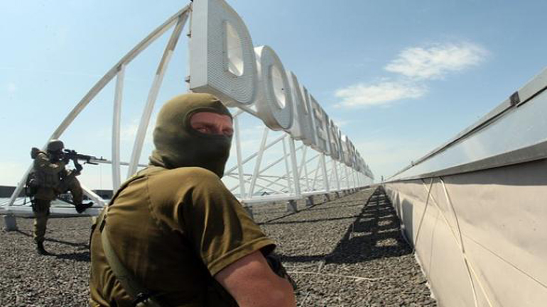 Νέες συγκρούσεις στο Ντόνετσκ με εκατέρωθεν κατηγορίες από τις δύο πλευρές