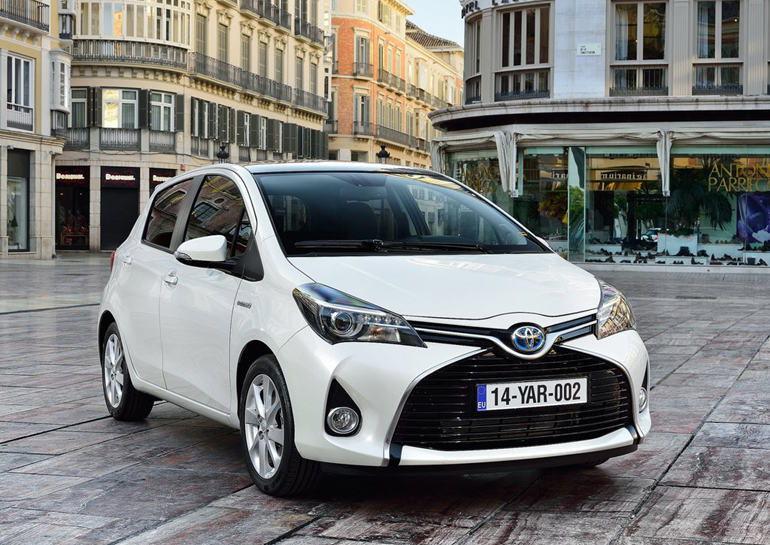 Το Toyota Yaris συνεχίζει να παίζει πολύ δυνατά...