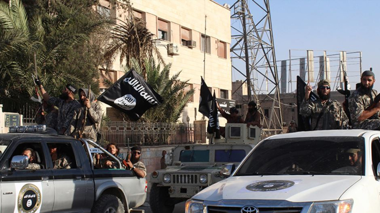 Σφίγγει ο κλοιός περιμετρικά της «πρωτεύουσας» του Ισλαμικού Χαλιφάτου