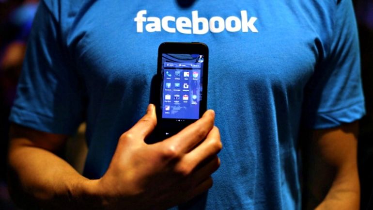 Κρυφακούει το Facebook αυτά που λέτε;