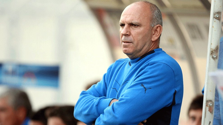 Αποχώρησε ο Βαζάκας από τον Απόλλωνα