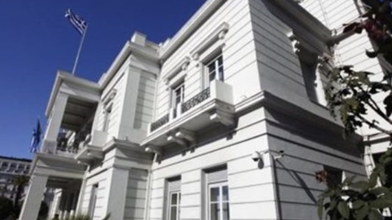 ΥΠΕΞ: Καταδικάζουμε ως οπισθοδρομική την ανάγνωση του Κορανίου στην Αγία Σοφία