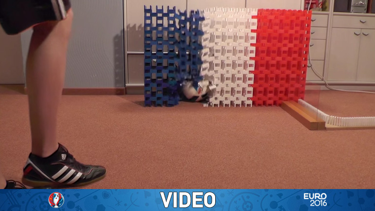 Το Euro 2016 σε 24.000 κομμάτια ντόμινο!