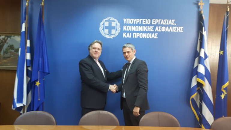 Συνάντηση Κατρούγκαλου-Καραγκούνη για το Κοινωνικό Εισόδημα Αλληλεγγύης