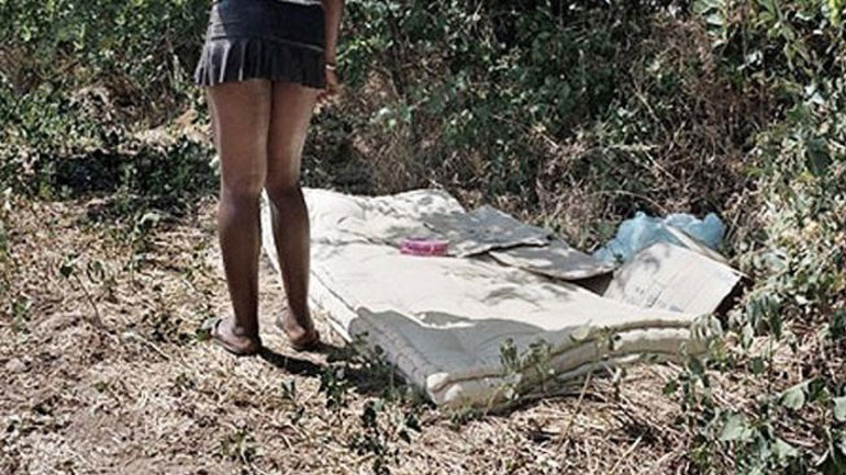 Ελεύθεροι οι δύο μαστροποί που εξέδιδαν γυναίκες μέσα στο δάσος της Στροφυλιάς