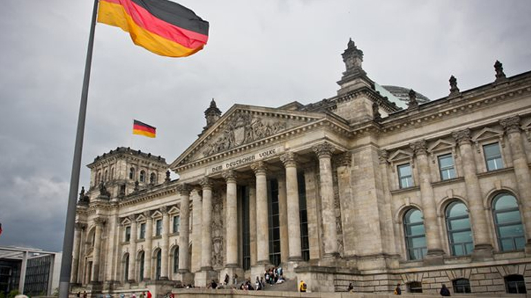 Βερολίνο: «Εκταμίευση όταν κλείσουν οι εκκρεμότητες»