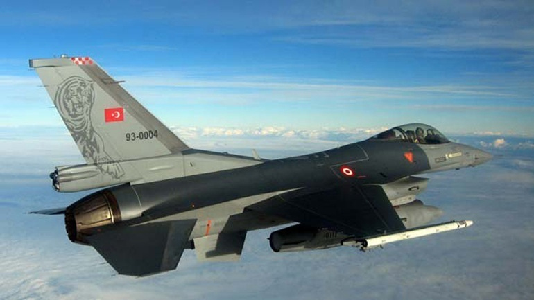 Σωρεία τουρκικών παραβιάσεων στο Αιγαίο