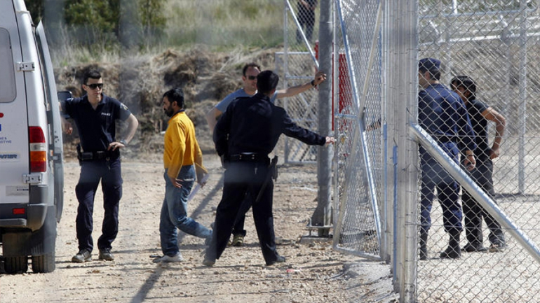 Συνεχίζονται οι επαναπροωθήσεις μεταναστών και προσφύγων στην Τουρκία