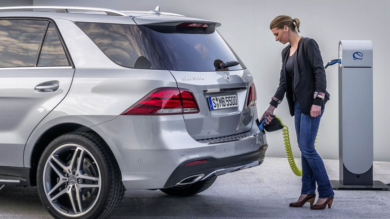 Έρχεται το πρώτο ηλεκτροκίνητο SUV της Mercedes