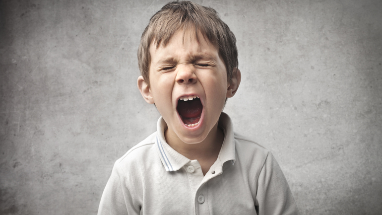 Πέντε συμπεριφορές των γονιών που ενοχλούν τα παιδιά