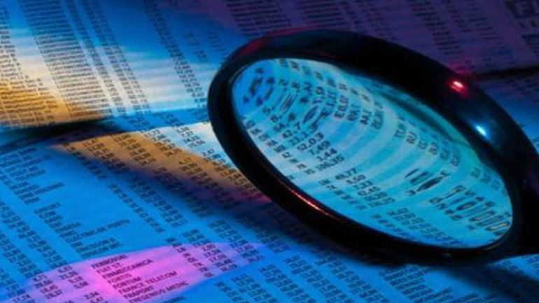 Είκοσι εφτά βουλευτές ρωτούν…