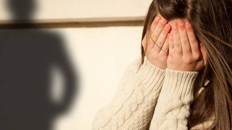 Kάθειρξη 19 ετών για ασέλγεια σε βάρος ανήλικης