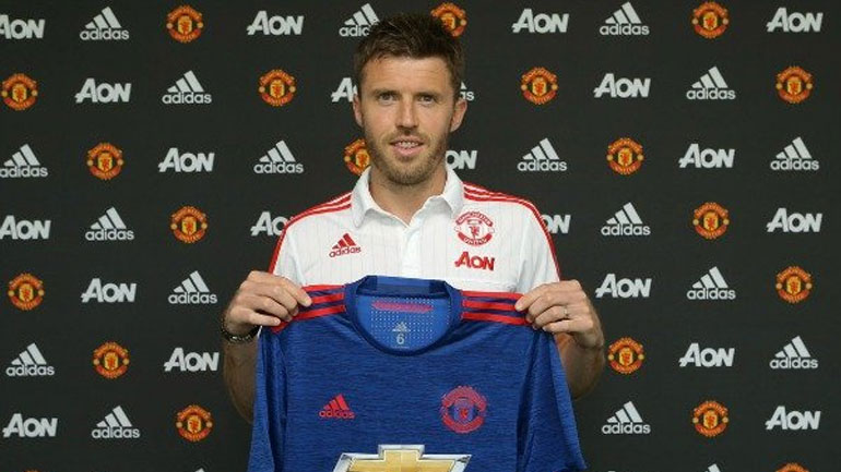 Παρέμεινε «κόκκινος διάβολος» ο Κάρικ