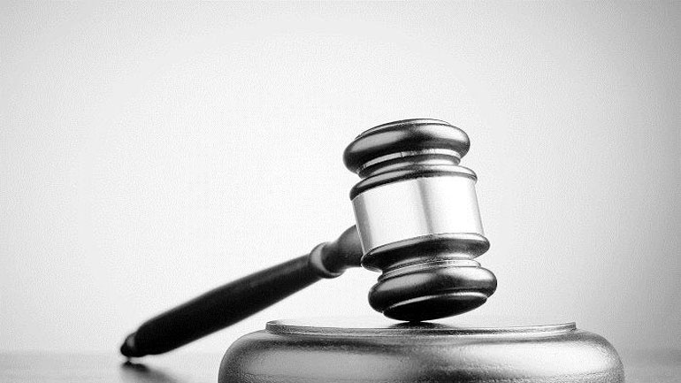 Ισόβια στον ανιψιό που σχεδίασε ληστεία μετά φόνου της ηλικιωμένης θείας του