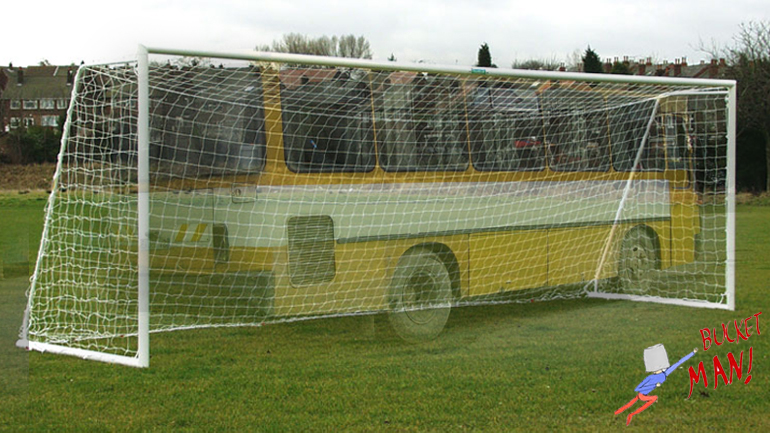 Euro 2016: To… πούλμαν φέρνει UNDER στην πρεμιέρα