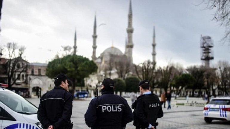 Προφυλακίστηκαν τρεις ύποπτοι για την επίθεση στην Κωνσταντινούπολη