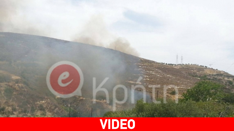 Μεγάλη φωτιά στην Κνωσό – Μια ανάσα από σπίτια και Ανάκτορο