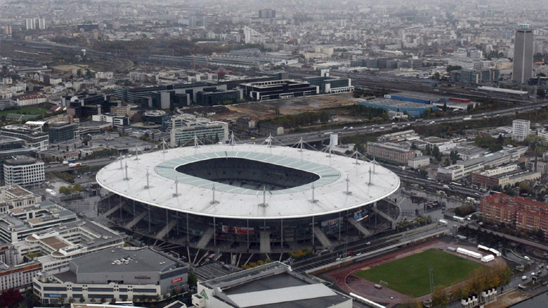 Ύποπτο αντικείμενο στο Σταντ ντε Φρανς